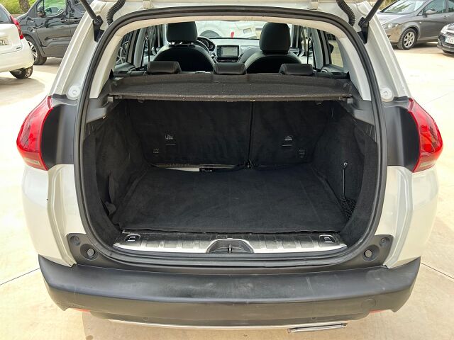 PEUGEOT 2008 GT LINE 1.2 E-THP AUTO SPANISH LHD IN SPAIN 61000 MILES SUPERB 2016